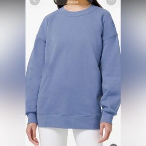 Size 8 Lululemon Perfectly Oversized Crew , blue